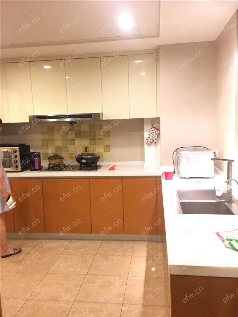 婚装全明东边户3房,金域蓝湾 格局工整合理