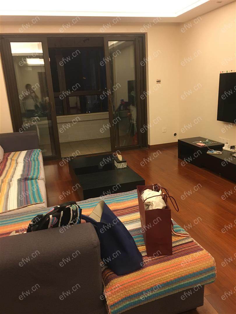婚装全明东边户3房,金域蓝湾 格局工整合理