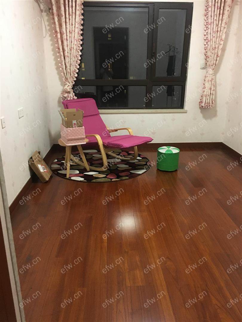 婚装全明东边户3房,金域蓝湾 格局工整合理