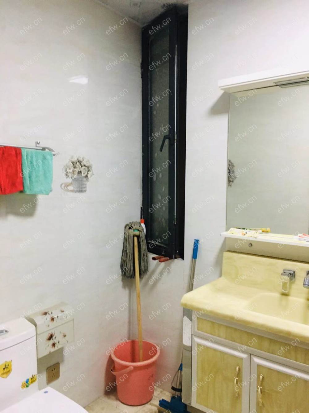 华府庄园十区 4室2厅