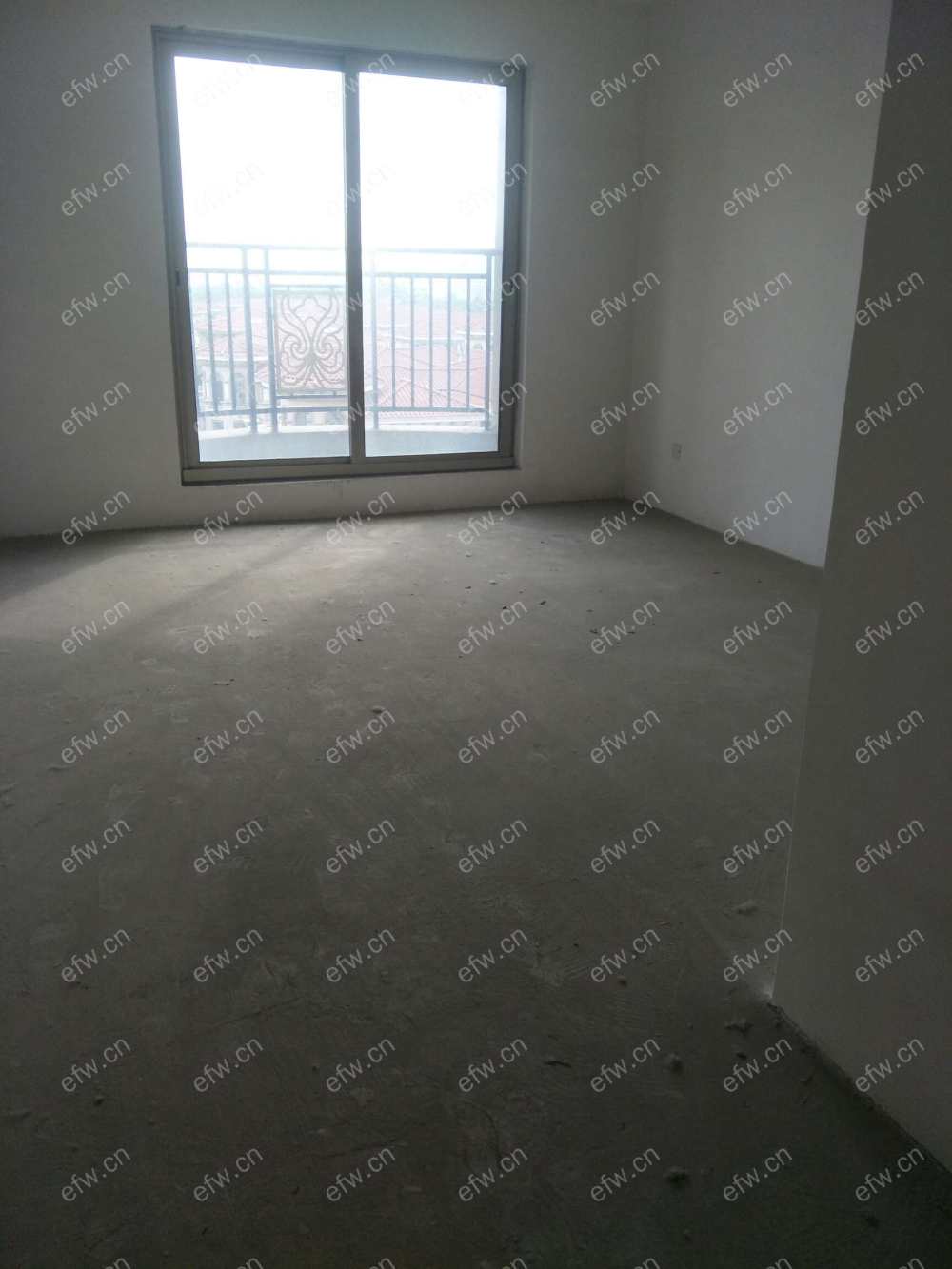 阿维侬小镇 6室3厅