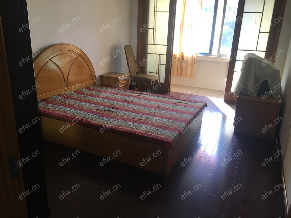 中联新村 2室1厅  四楼  精装