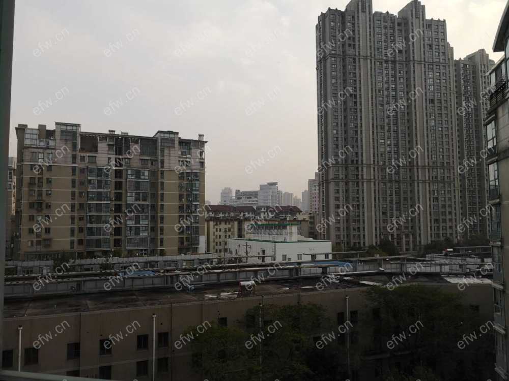 婚装全明东边户3房,香榭花园 格局工整合理