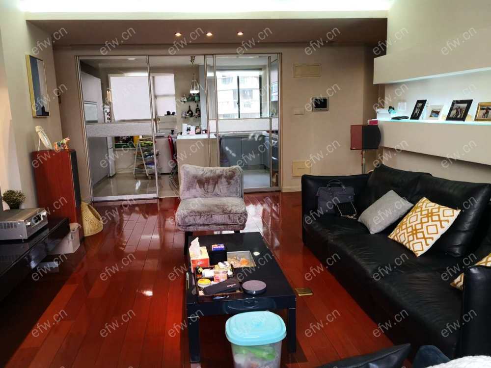 婚装全明东边户3房,香榭花园 格局工整合理