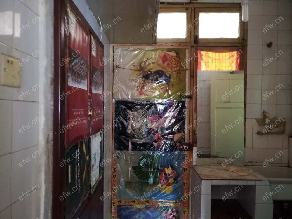 塘南新村 难得一见的精装小户型,总价低,朝向好！