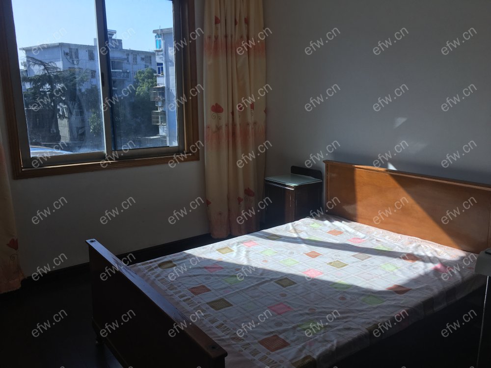 中联新村 2室1厅  四楼  精装