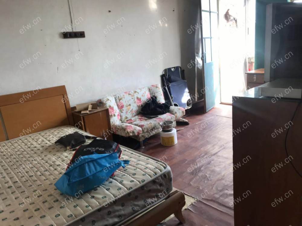 曹张新村 1室1厅