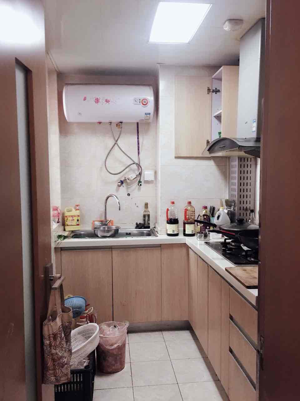 阳光100米娅公馆