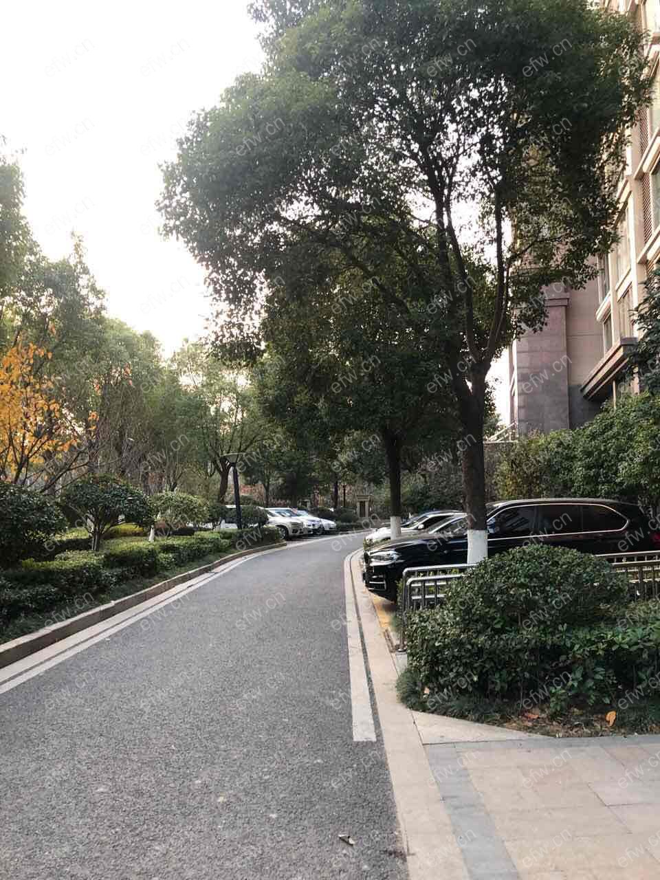蠡湖一号离梦想很近！实现舒适4房！体验奢华生活！新婚！