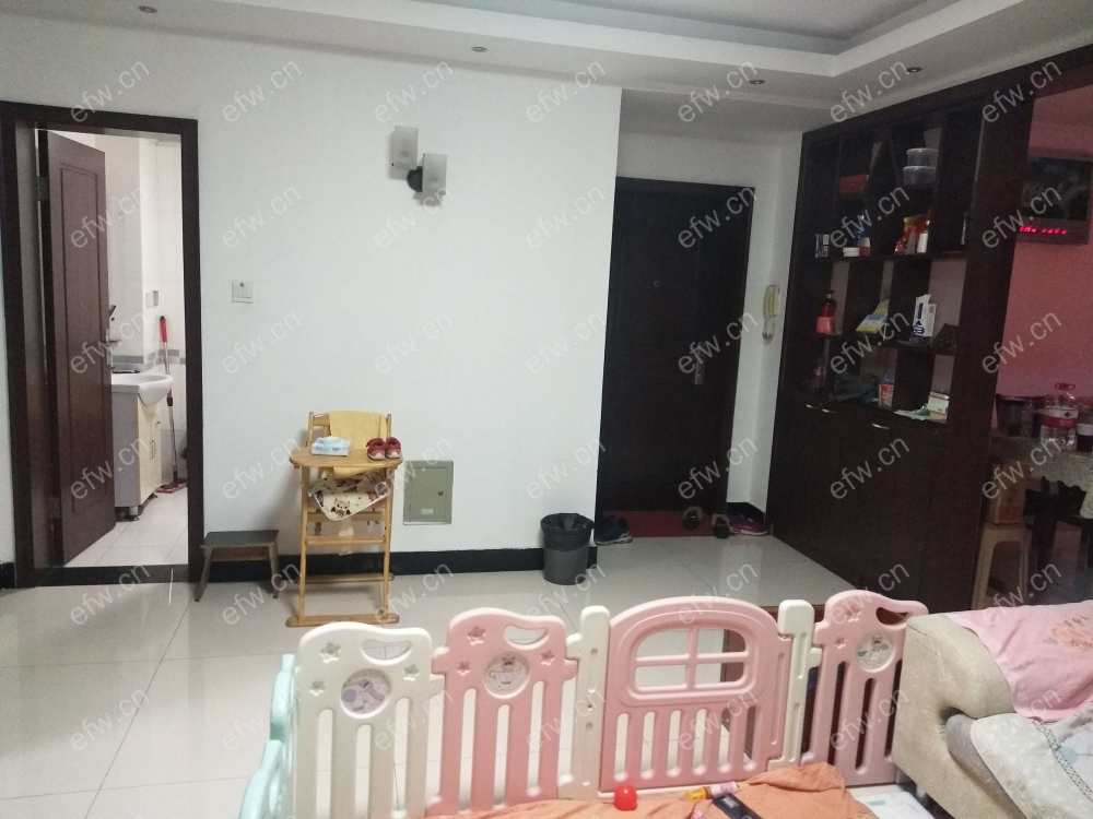 金龙公寓一期 3室1厅