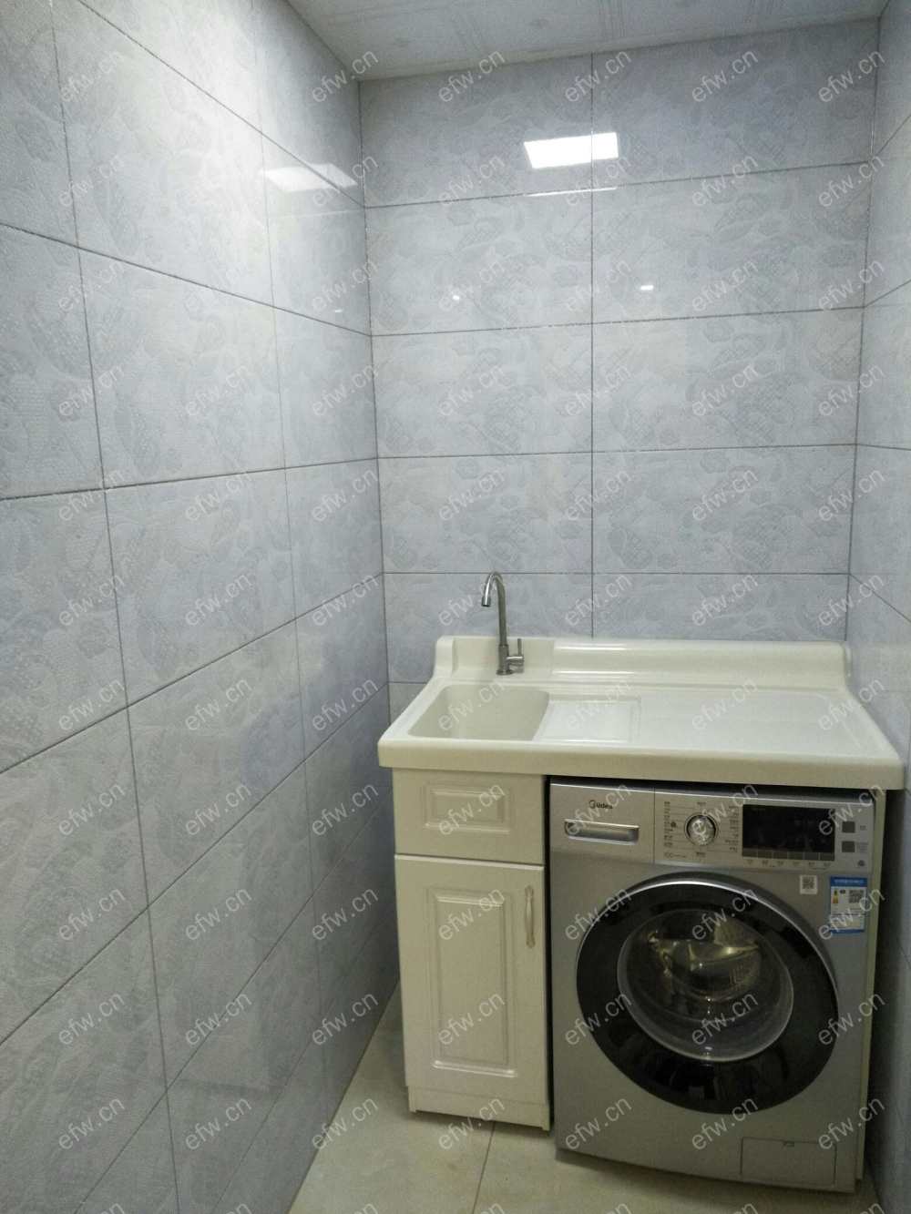 荣御山庄 2室1厅诚心出售