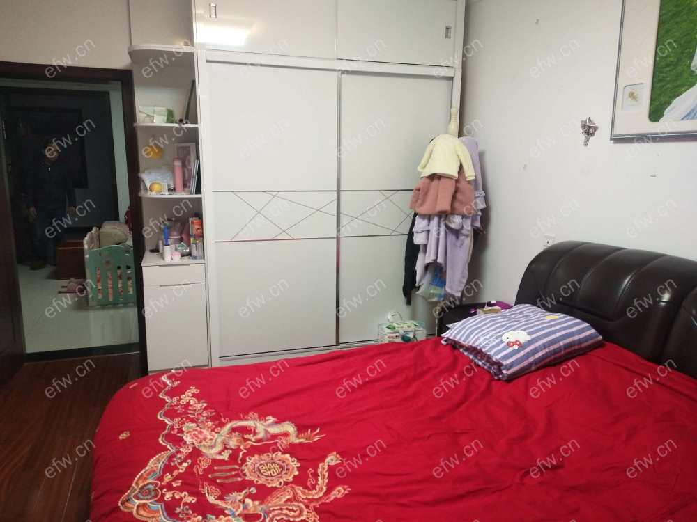 金龙公寓一期 3室1厅