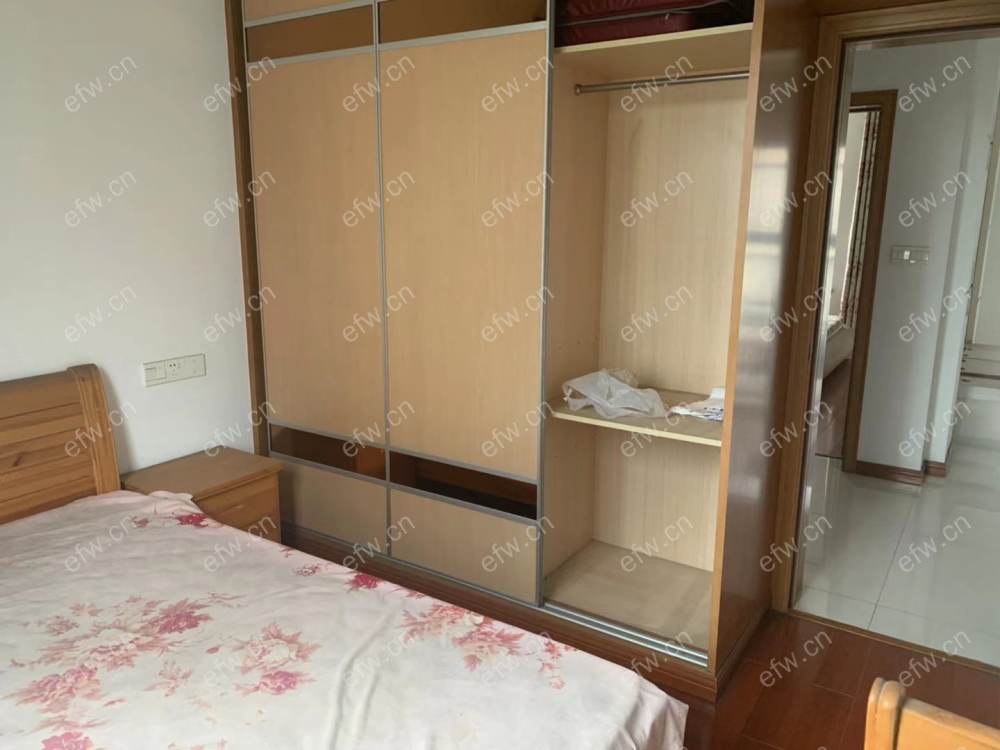 富城湾 2室2厅 设施齐全