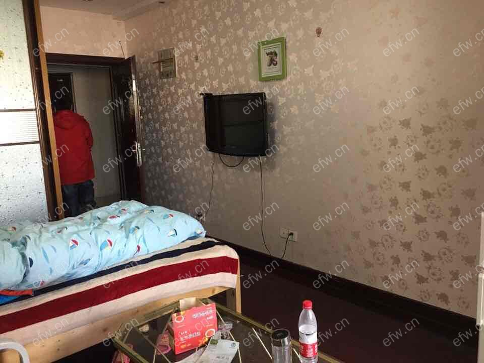 嘉德花园 1室1厅