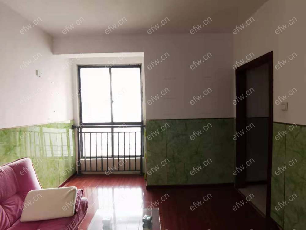 金苏公寓精装2室  随时看房 拎包入住
