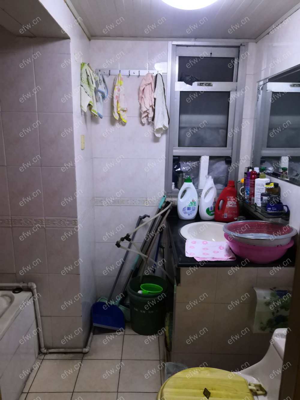 惠龙新村  3室2厅房东着急卖