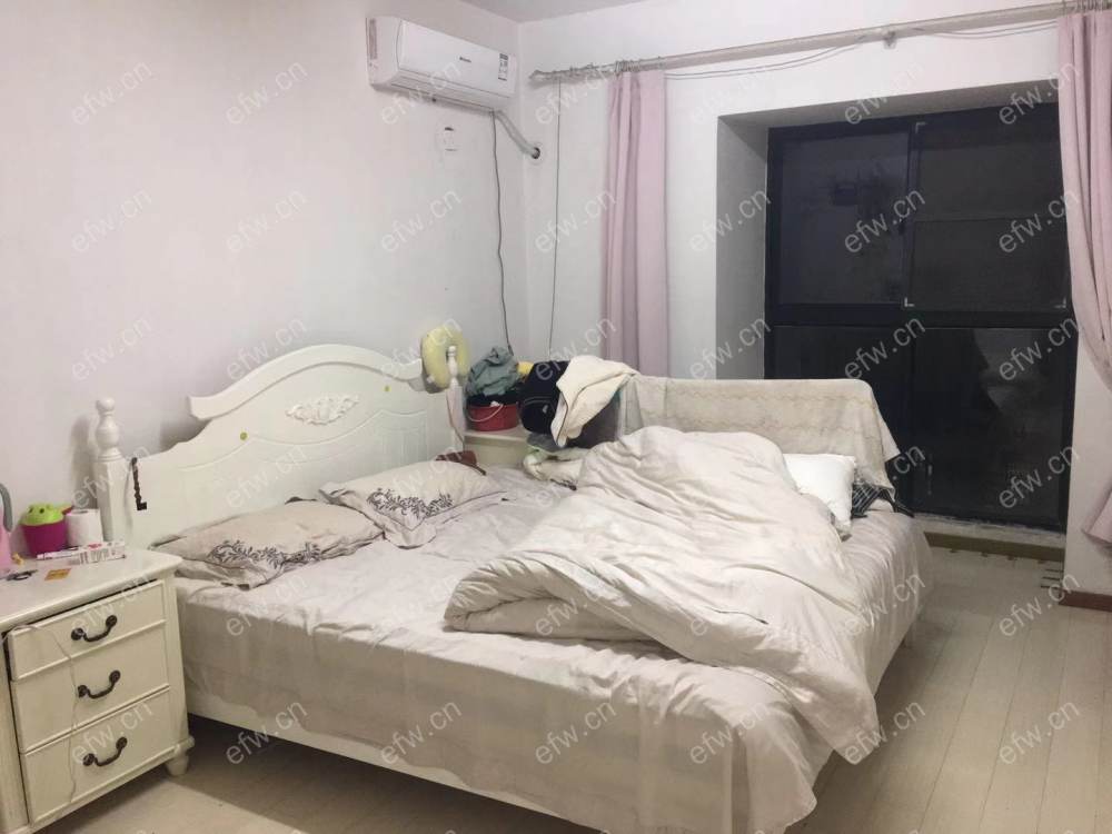 商品房，土出已交，看房打第三个电话