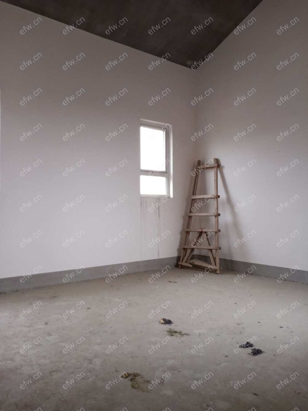 华府庄园四区 4室2厅