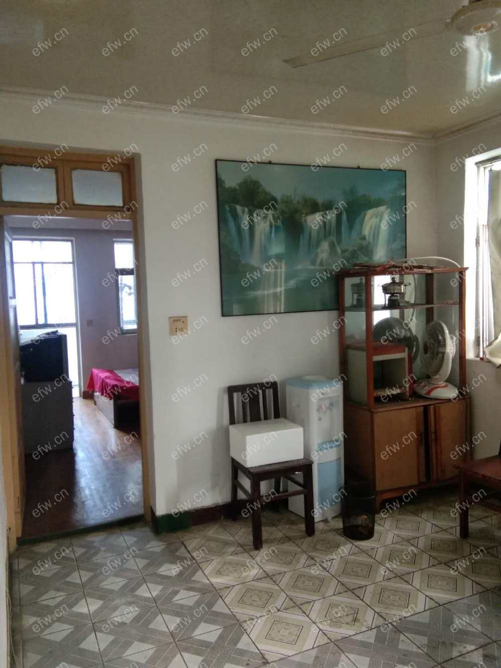 野花园 1室1厅，简单装修