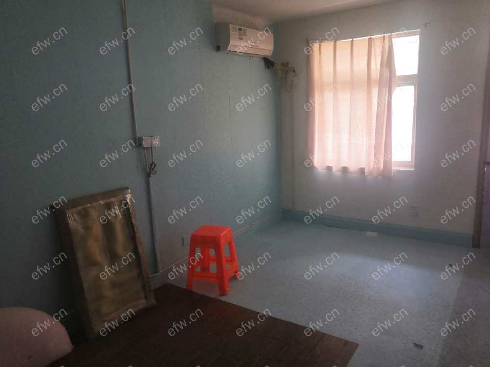 江阴巷精装1室  随时看房 拎包入住