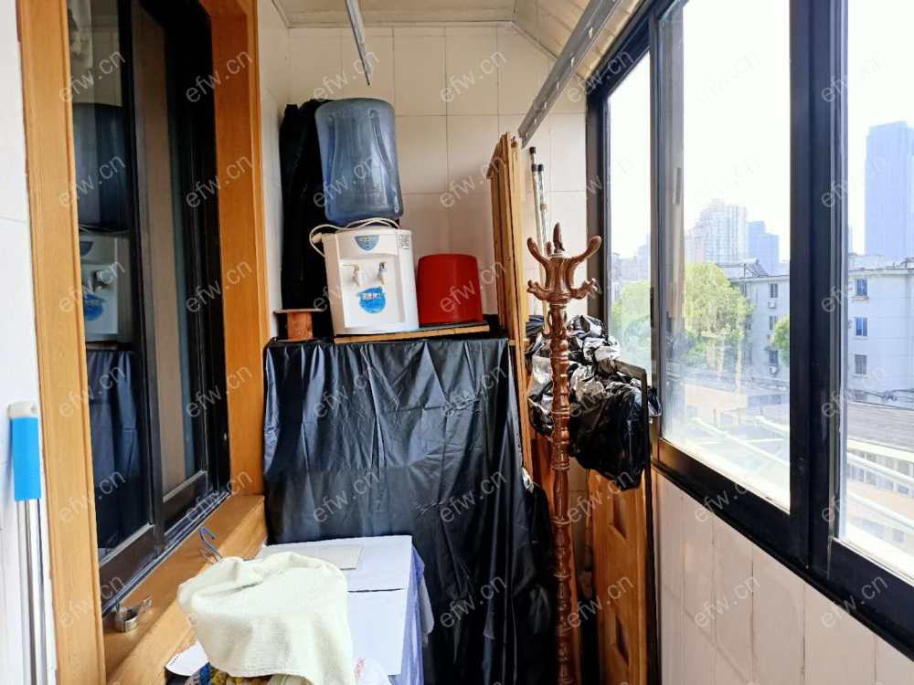 曹张新村 2室1厅1卫