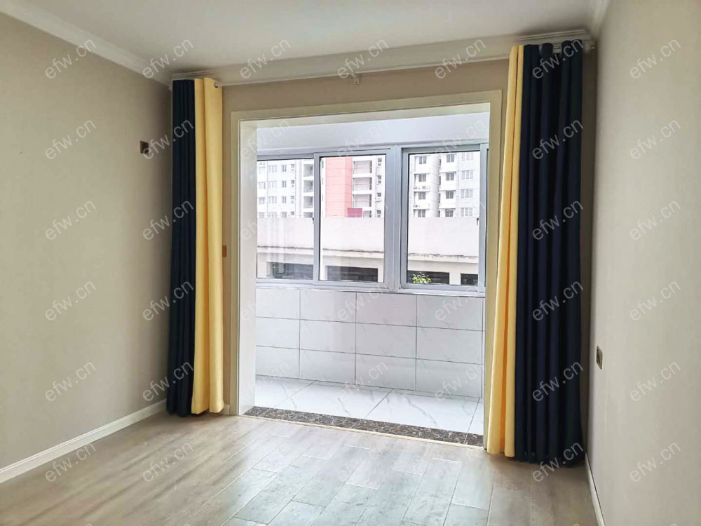 广石家园 精装1室2厅，设施齐全，拎包住，有钥匙随时看房