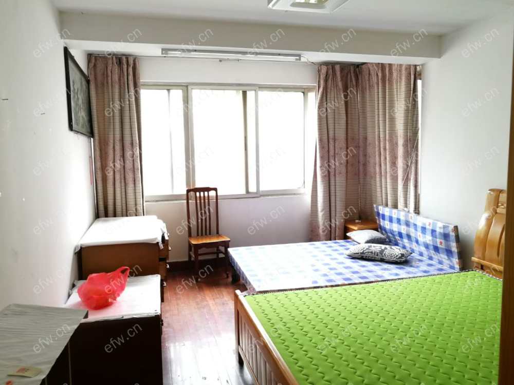 新江南花园 3室2厅