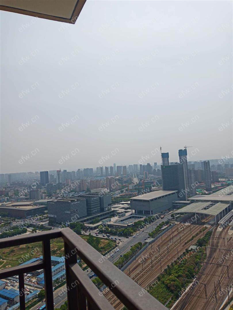 世茂时光里（世茂天域名园） 3室2厅