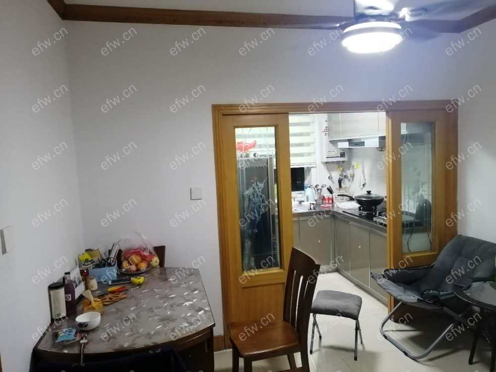 惠龙新村 2室1厅周边配套齐全