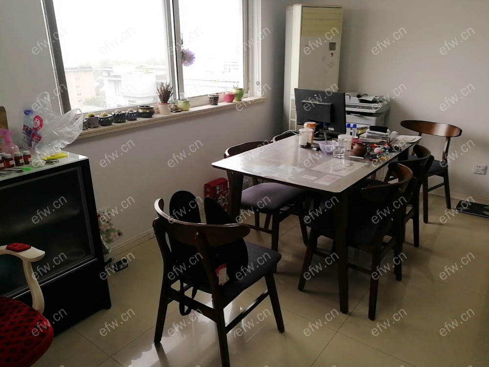 通扬新村 3室2厅 精装修拎包入住