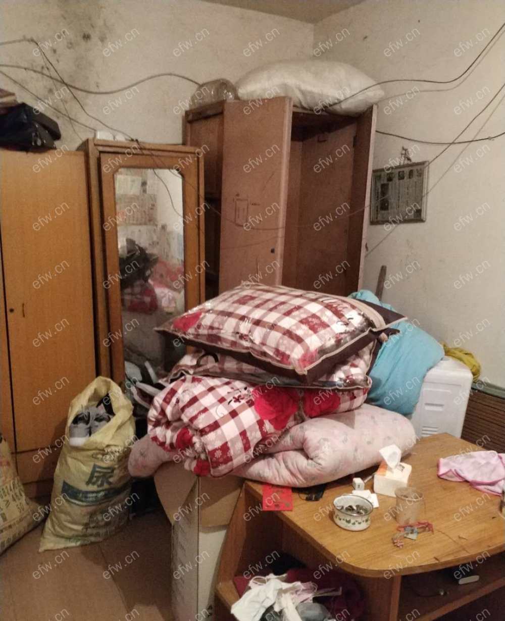广丰二村 1室1厅双院门已经开好 精装修