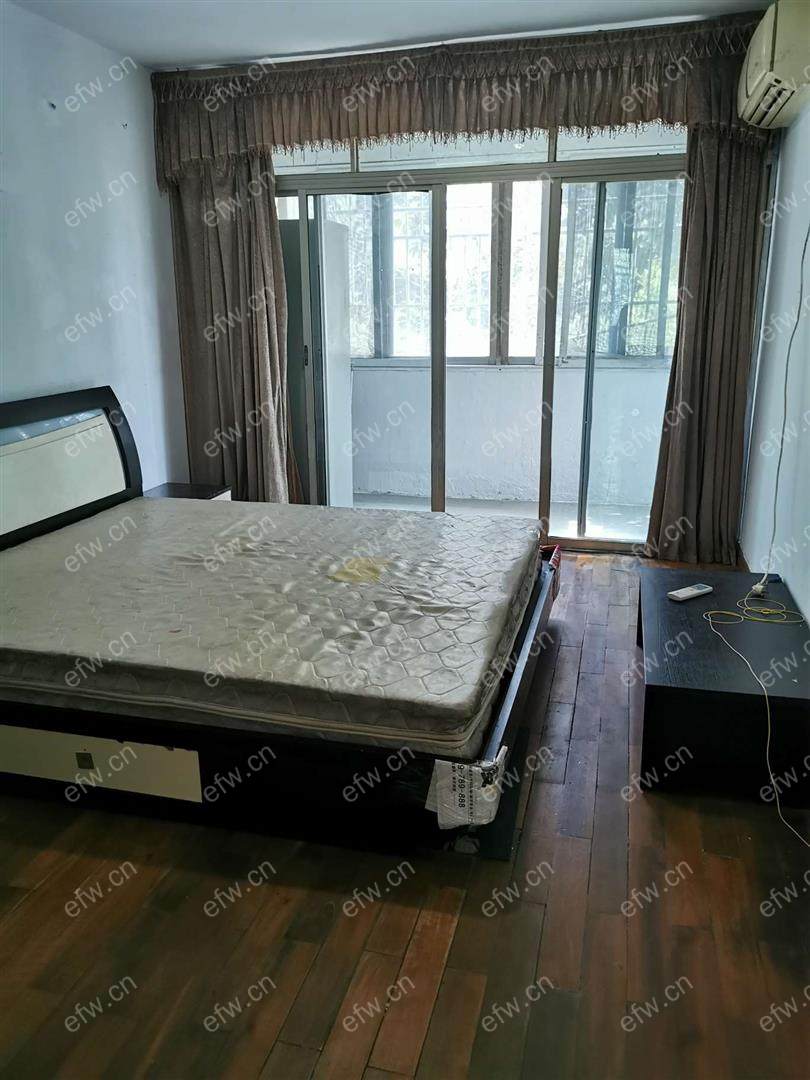 家电齐全 带飘窗 溪南新村（南区） 采光