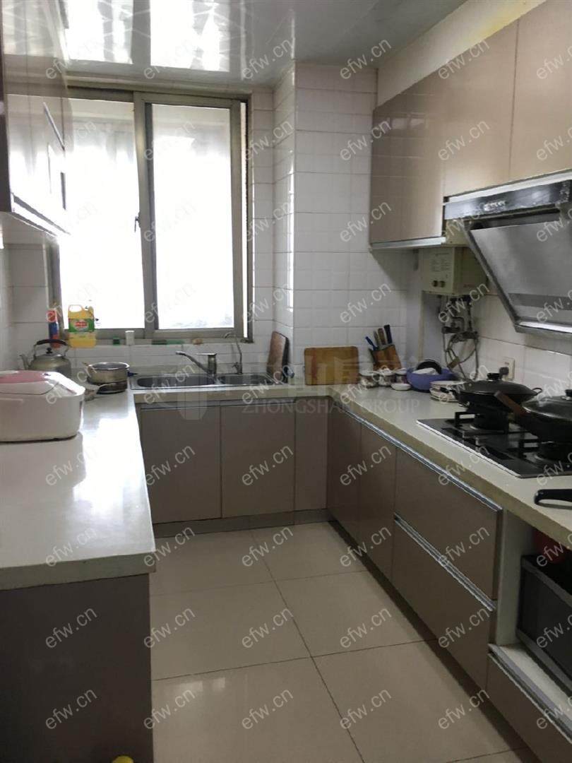 汇利广场 3室2厅