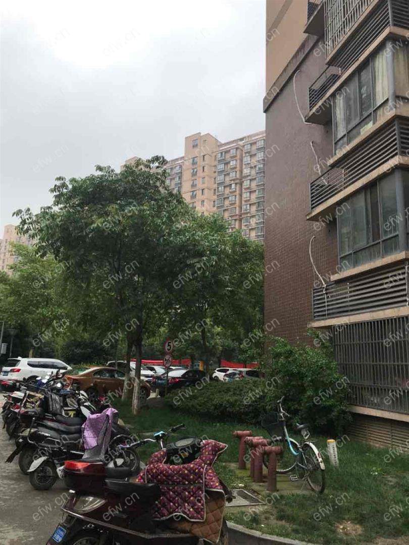 东风家园 2室2厅