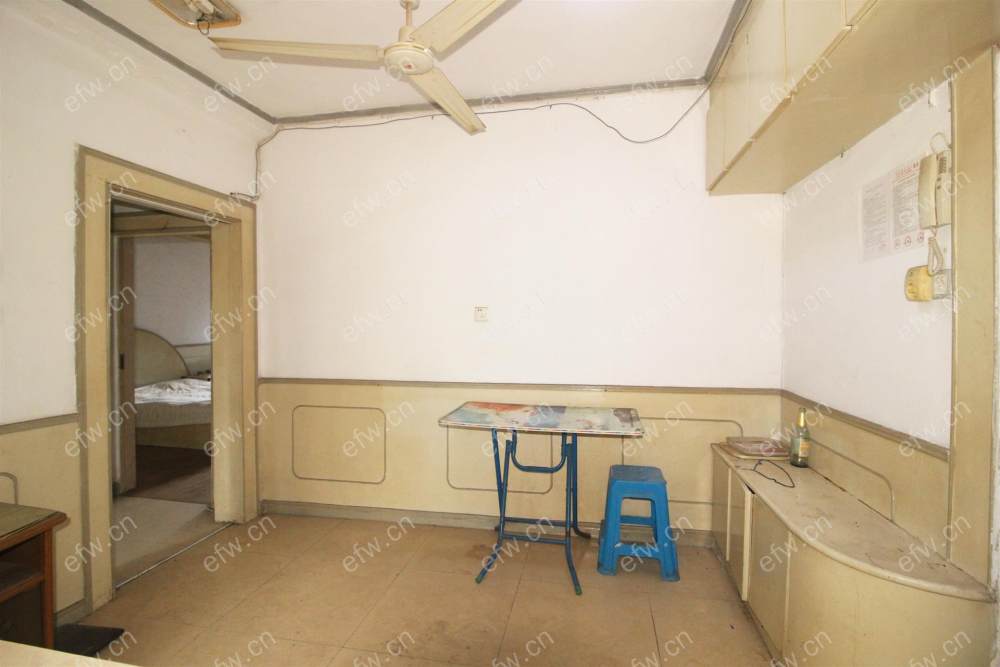 沁园新村简装 2室1厅