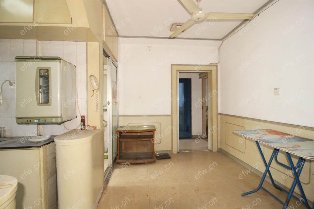 沁园新村简装 2室1厅