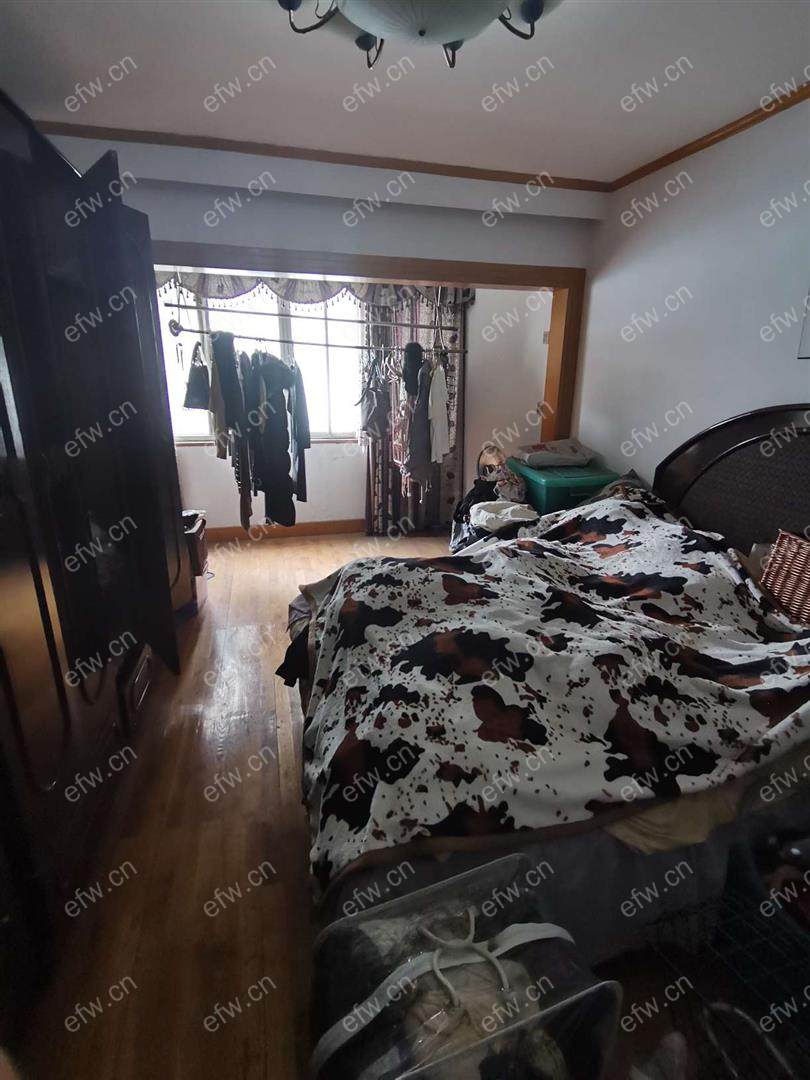 曹张新村位置好，环境优雅，114.45平米精装2房