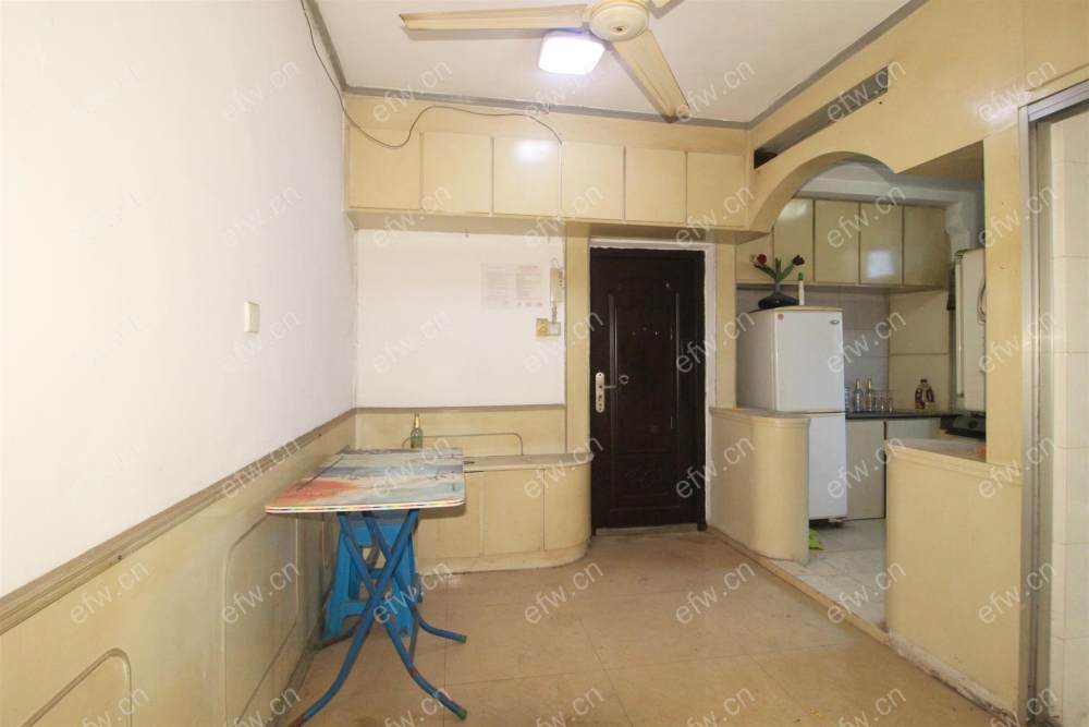 沁园新村简装 2室1厅