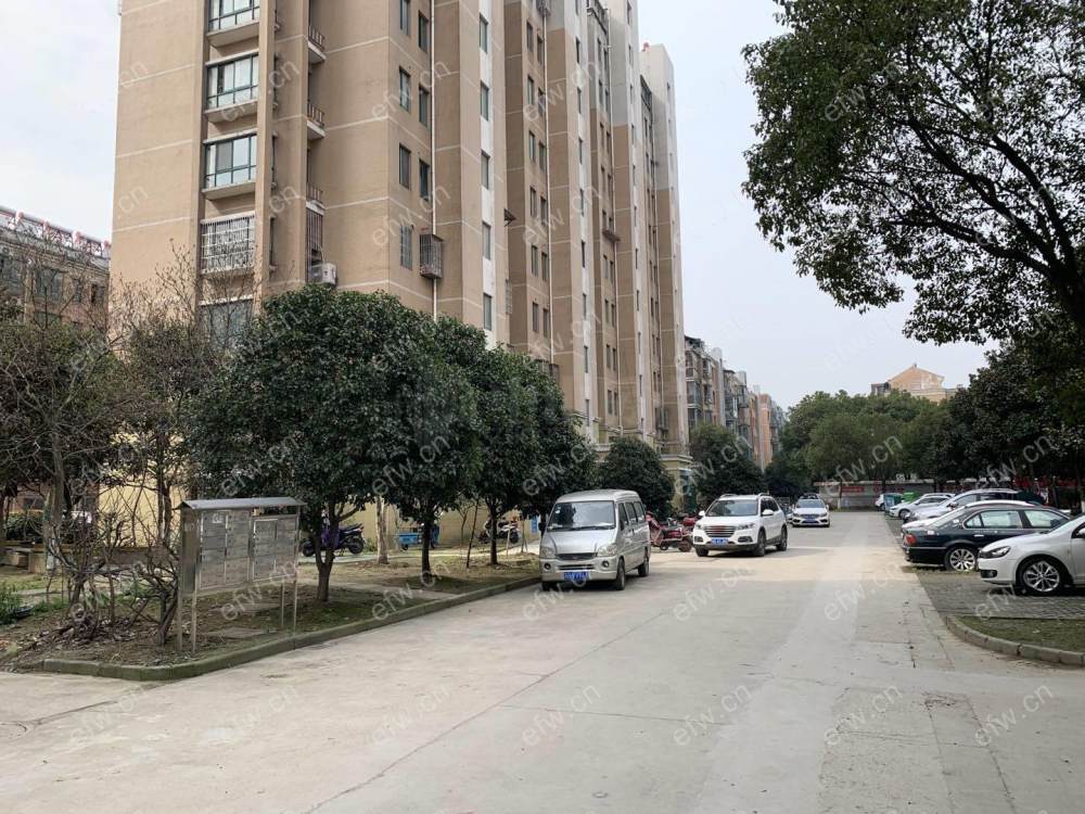 落霞苑（第二社区）3室2厅