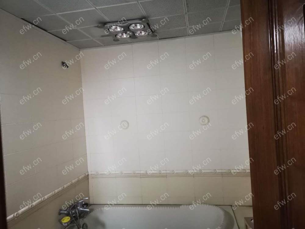 新江南花园 3室2厅