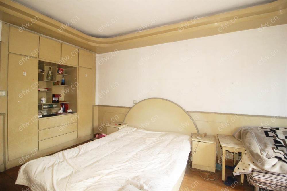 沁园新村简装 2室1厅