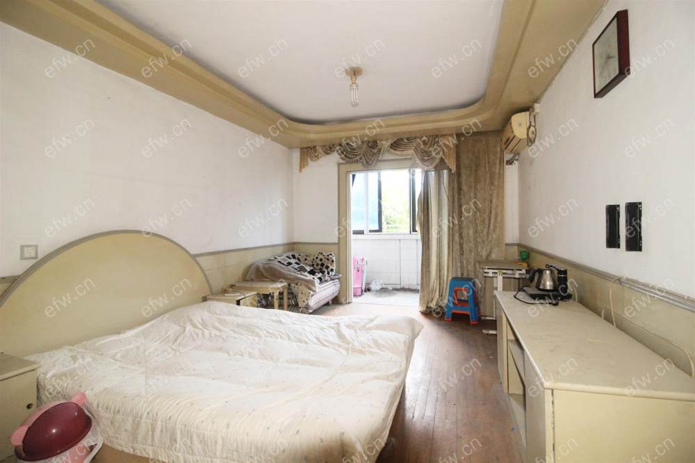 沁园新村简装 2室1厅