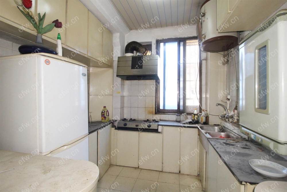 沁园新村简装 2室1厅