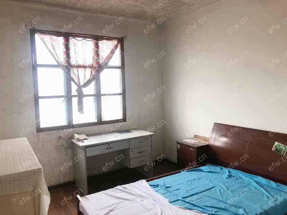 惠华新村 2室1厅新装修 配齐！！！