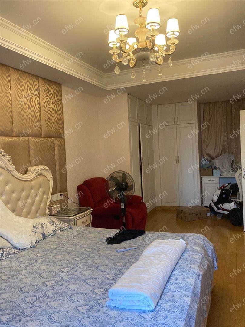 华府庄园九区 3室2厅 自住装修 提前预约