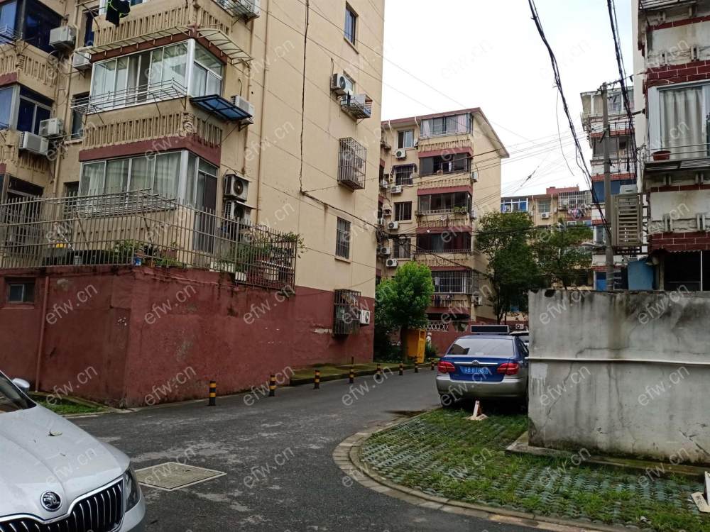 家电齐全 带飘窗 惠龙新村 采光好 绿化