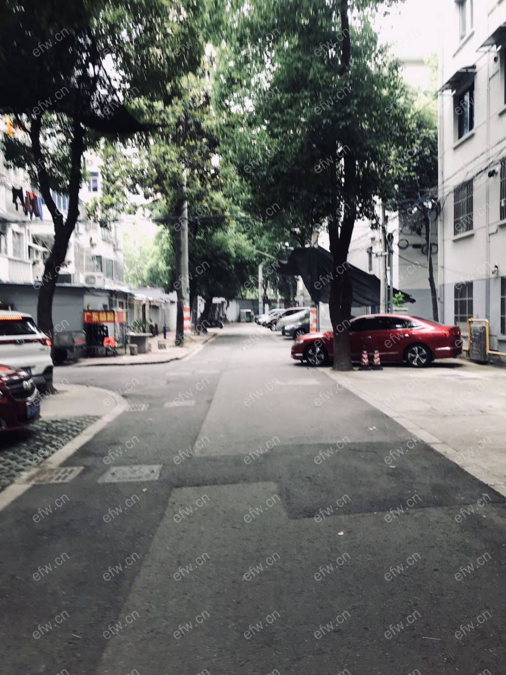 钻探家舍