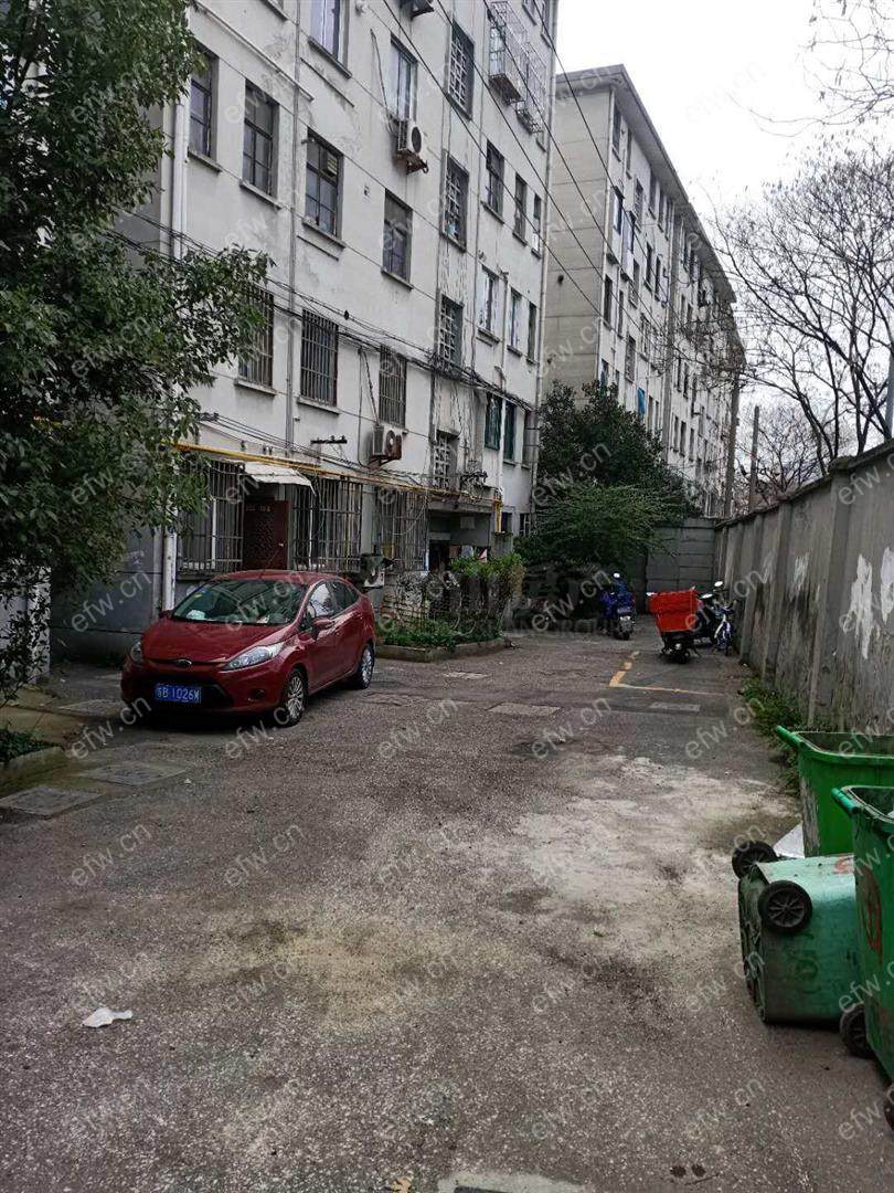 曹张新村 3室1厅  精装修
