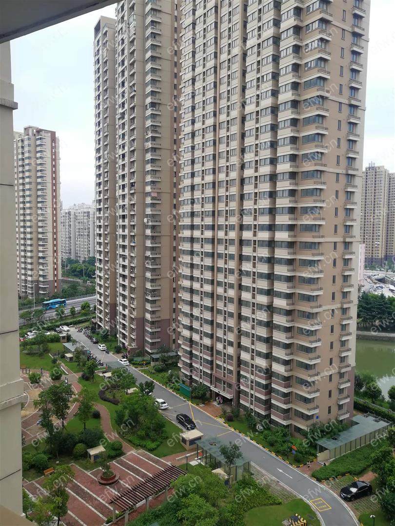 东璟家园B区 2室1厅