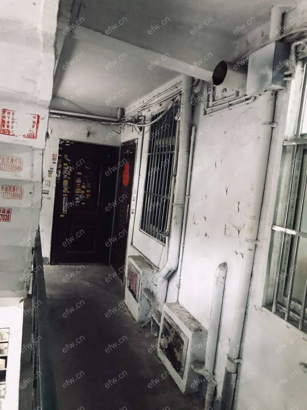 钻探家舍
